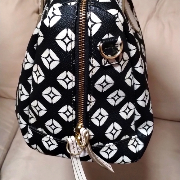 Fossil Sydney Satchel Black Bone - Picture 8 of 15